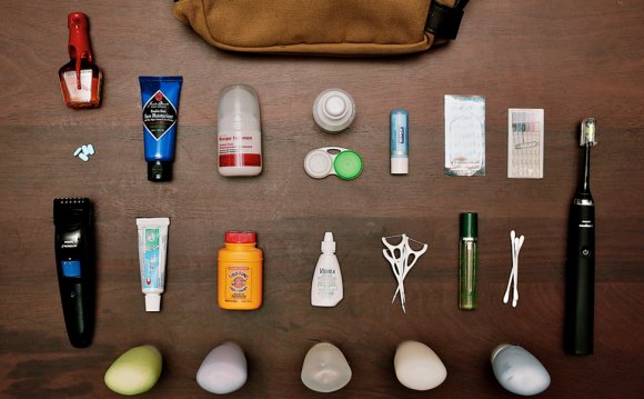 The-dopp-kit-packing-list-gear