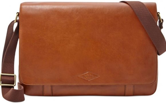 Fossil Aiden Leather Messenger