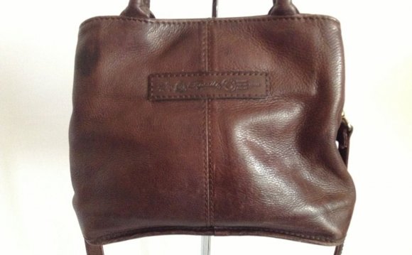 Fossil Leather Shoulder Bag 46