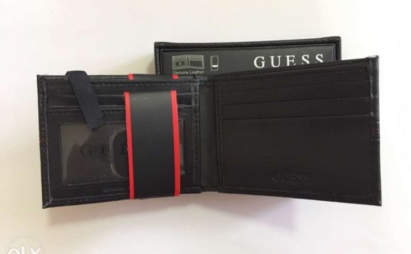 Guess Black Leather Bifold