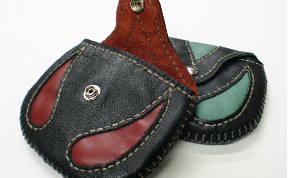 Hand sewn leather coin purse