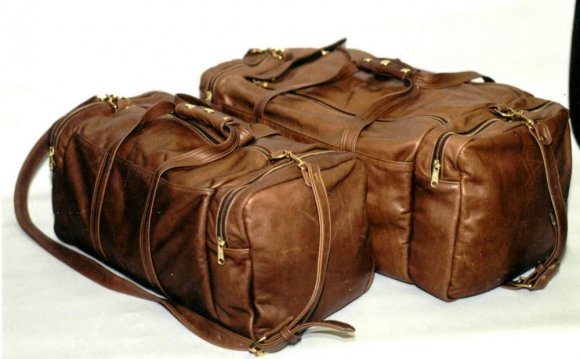 Leather Travelling Bags