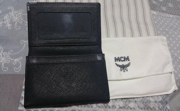 Mcm card holder