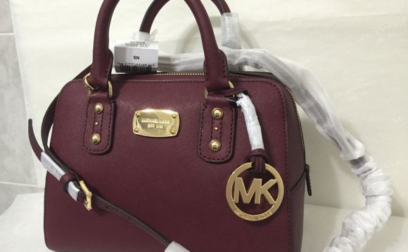 New Michael Kors Saffiano