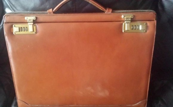 Leather Hard Briefcase
