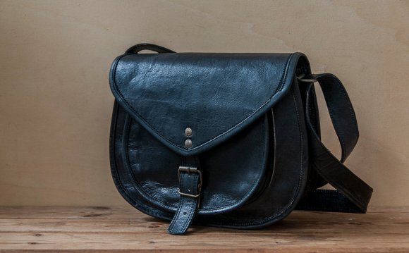 Leather Crossbody Saddle Bag