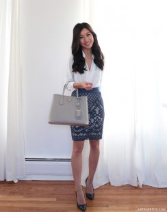bluel white lace skirt work outfit prada bag