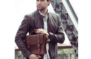 The leather messenger bag by Serbags