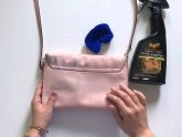 How to clean my Leather Purse?