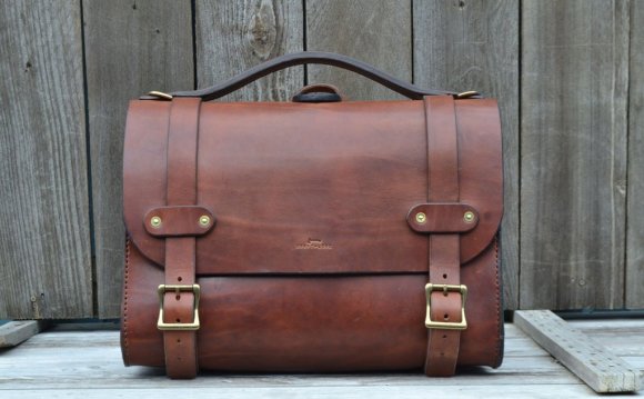 Thick Leather Messenger Bag